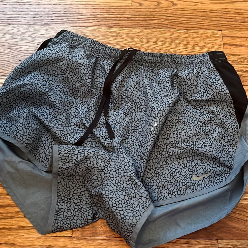 Women’s Nike dry fit shorts